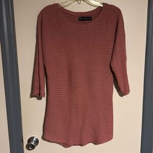 New York & Company Circle Hem 3/4 Length Sleeve Tunic Sweater, XS, Dusty Rose